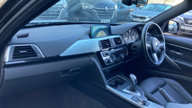 BMW 3 Series 330d xDrive M Sport Shadow Edition 5dr Step Auto Diesel Estate